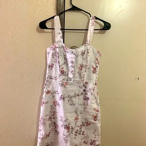 No boundaries white floral overall skirt